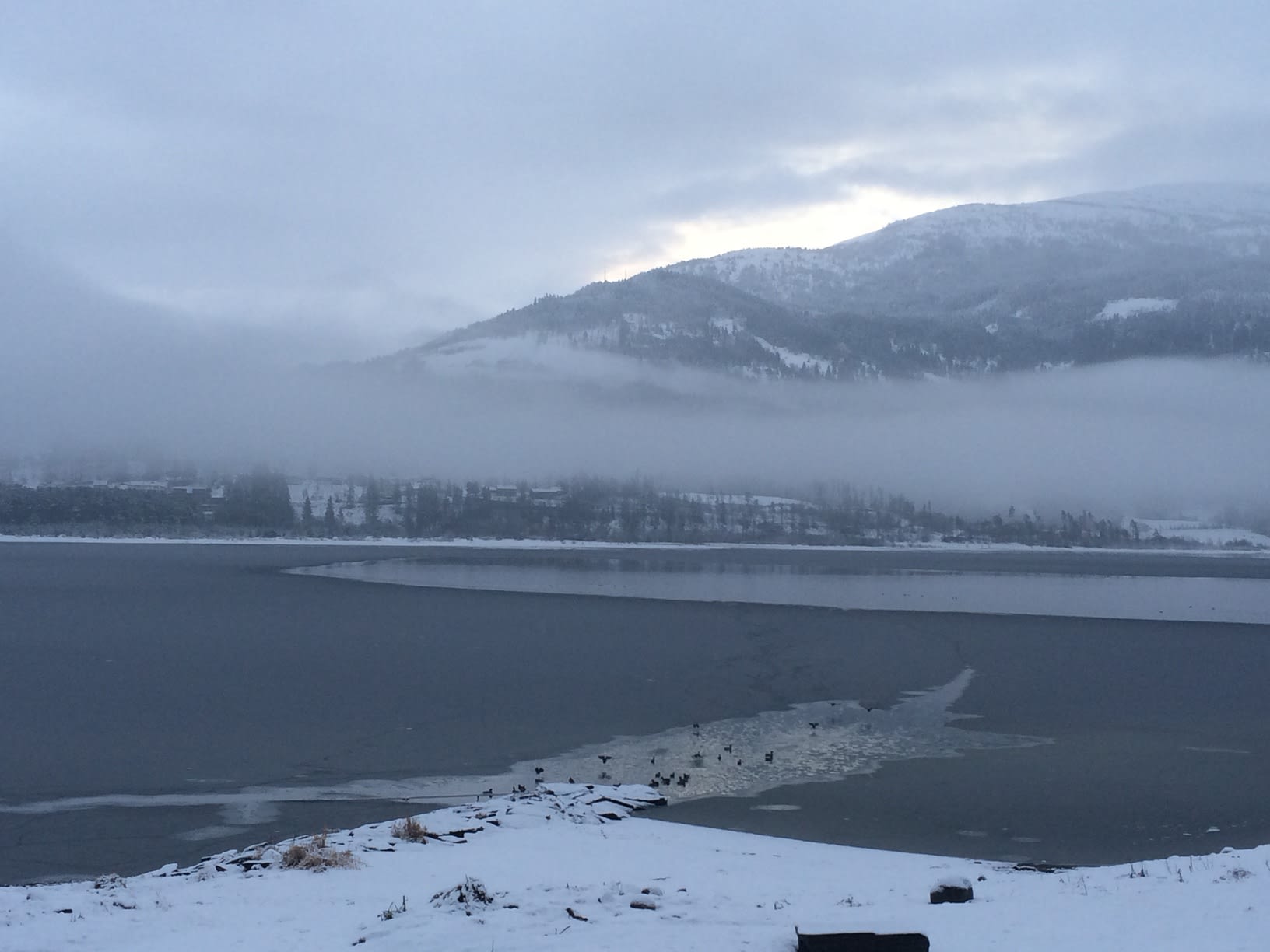 Vangsvatnet midwinter|Vangsvatnet midtvinters